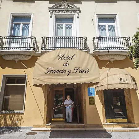 Hotel De Francia Y París 3*