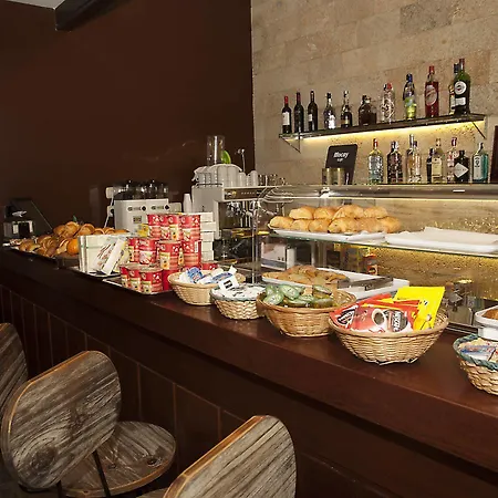 De Francia Y París Hotel Cádiz